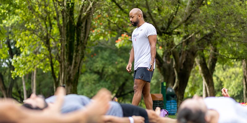 Yoga com acessórios